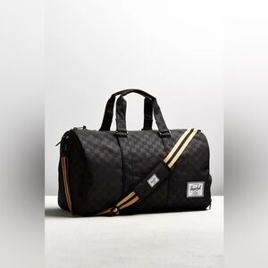 Herschel Supply Co. Novel Duffel Bag (43L)